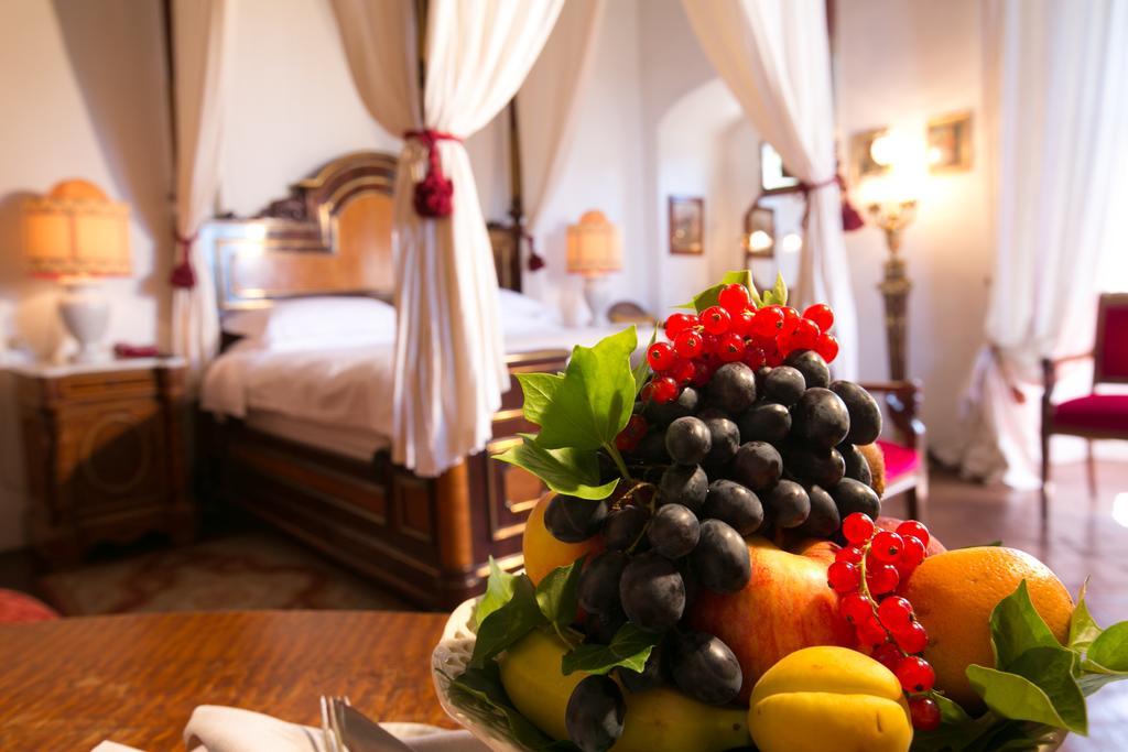 Relais La Suvera Pievescola Esterno foto